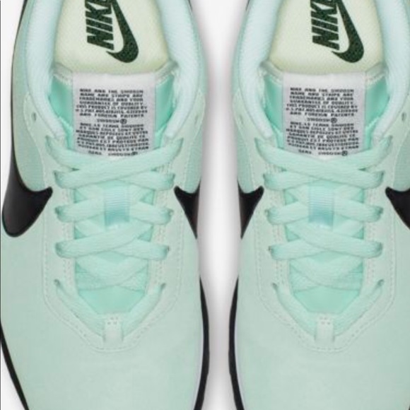 NIKE PRE - LOVE MINT GREEN 6.5 NIB โญ๏ธ๐ฅโค๏ธ - Picture 4 of 7